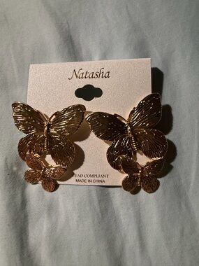 🌧️Natasha Couture Gold Butterfly Statement Drop Earrings